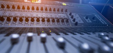 Time- and Frequency Synchronization for Video, Audio and Broadcast